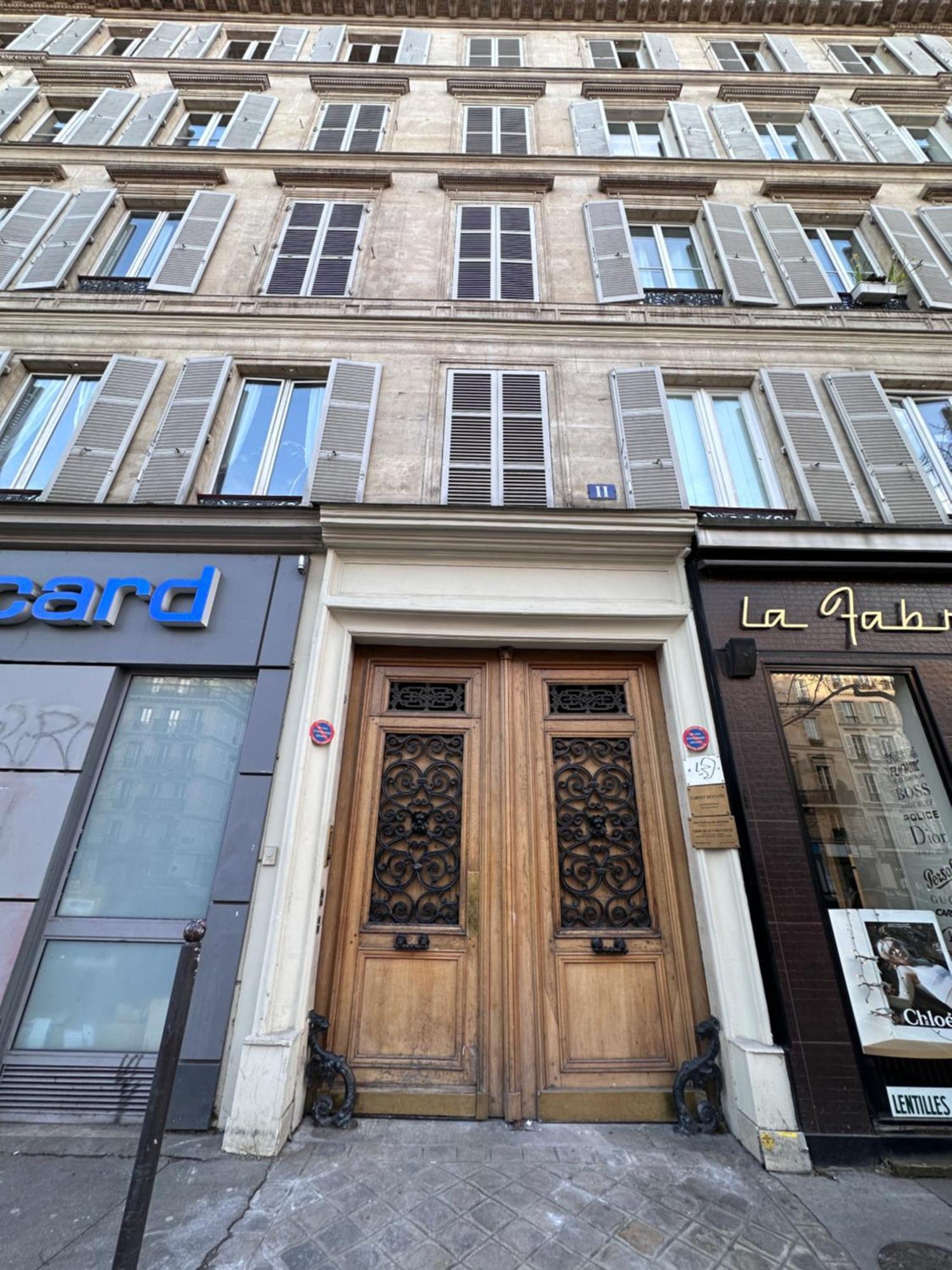 Marais Rooftop Studio - Metro Filles Du Calvaire Apartment ปารีส ภายนอก รูปภาพ